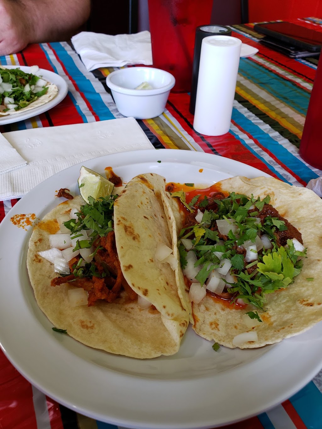 El Limon Parkesburg | restaurant | 402 W 1st Ave, Parkesburg, PA 19365, USA | 6102330200 OR +1 610-233-0200