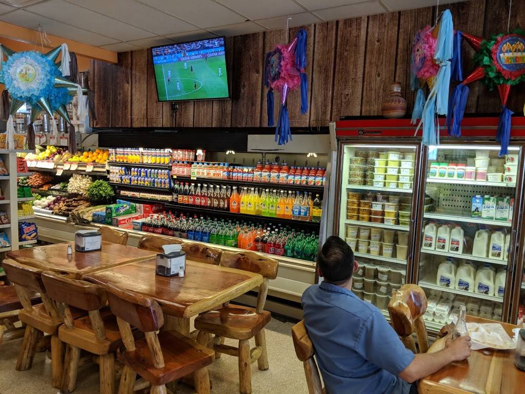 Carniceria y Tortilleria San Antonio | restaurant | 830 Kansas Ave, Kansas City, KS 66105, USA | 9132816433 OR +1 913-281-6433