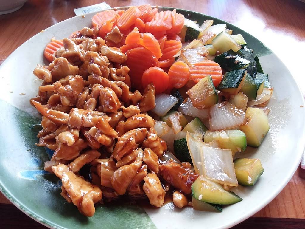 Moto Japanese Restaurant | restaurant | 2607 N Roan St, Johnson City, TN 37601, USA | 4232826686 OR +1 423-282-6686