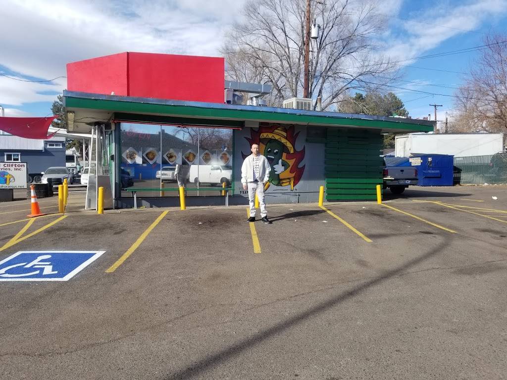 Chili-Shack | restaurant | 8809 W Colfax Ave, Lakewood, CO 80215, USA | 3032747800 OR +1 303-274-7800