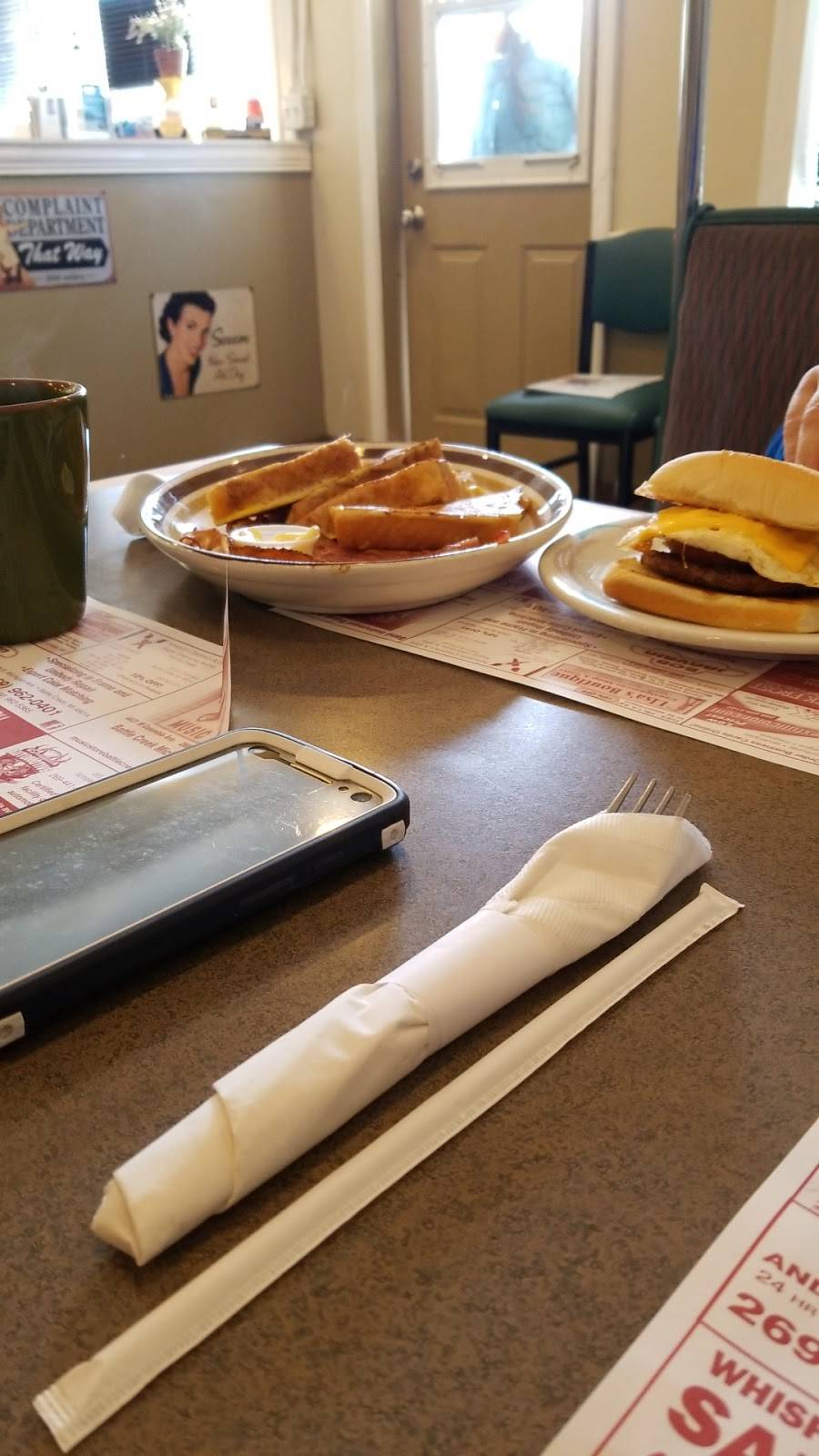 Lakes Sunrise Cafe | restaurant | 117 E Coolidge Ave, Battle Creek, MI 49017, USA | 2699651606 OR +1 269-965-1606