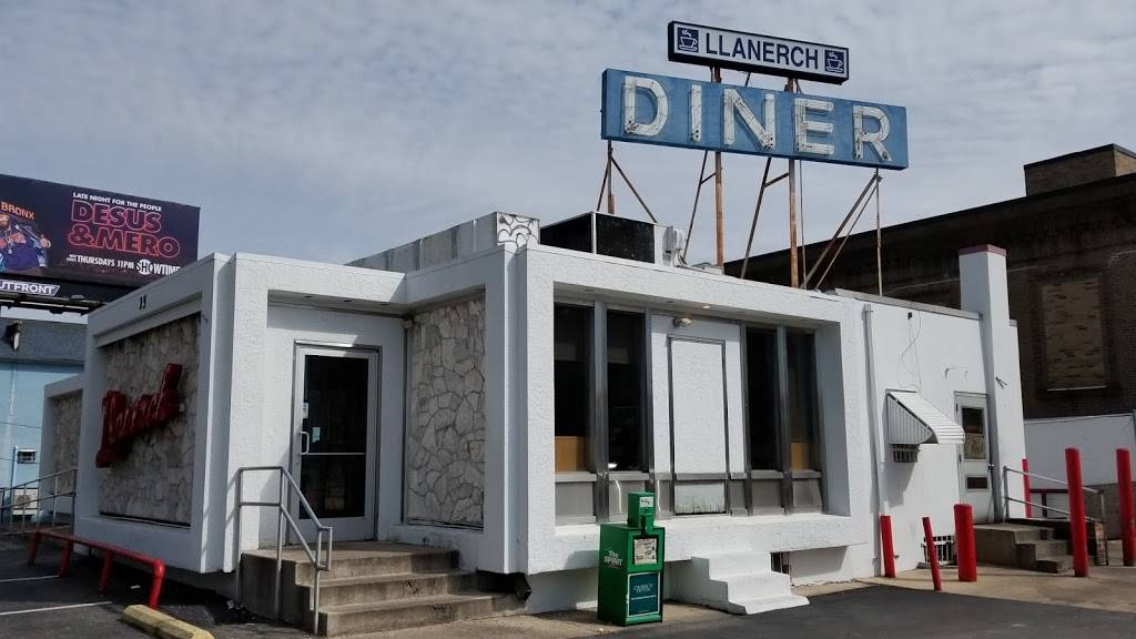 Llanerch Diner | restaurant | 95 E Township Line Rd, Upper Darby, PA 19082, USA | 6107896057 OR +1 610-789-6057