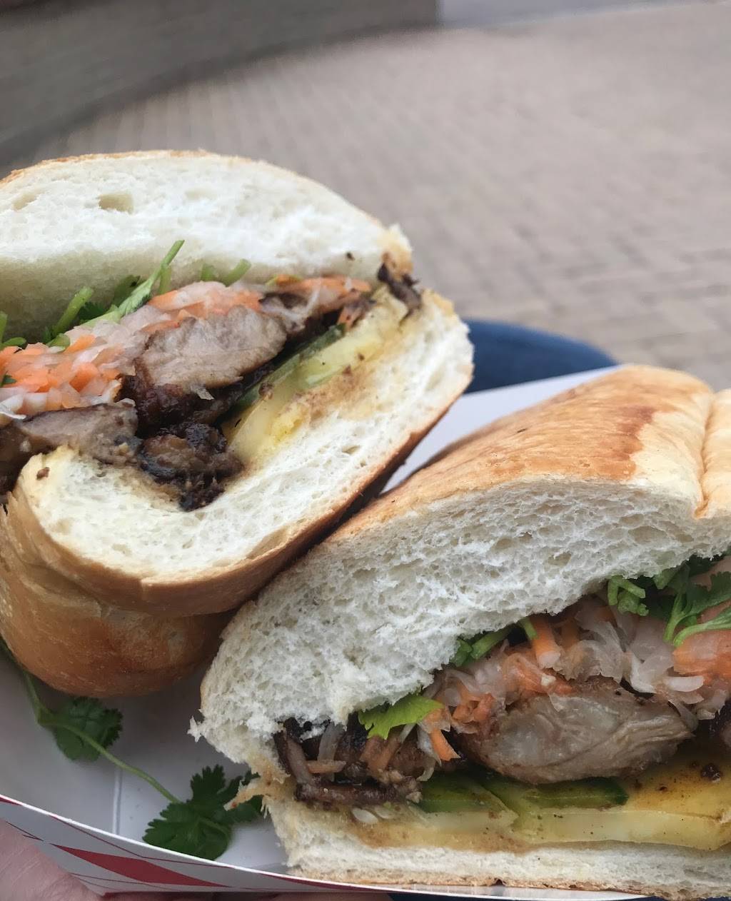 Mobile Pho | restaurant | 19 Old Town Square, Fort Collins, CO 80524, USA | 3035645396 OR +1 303-564-5396