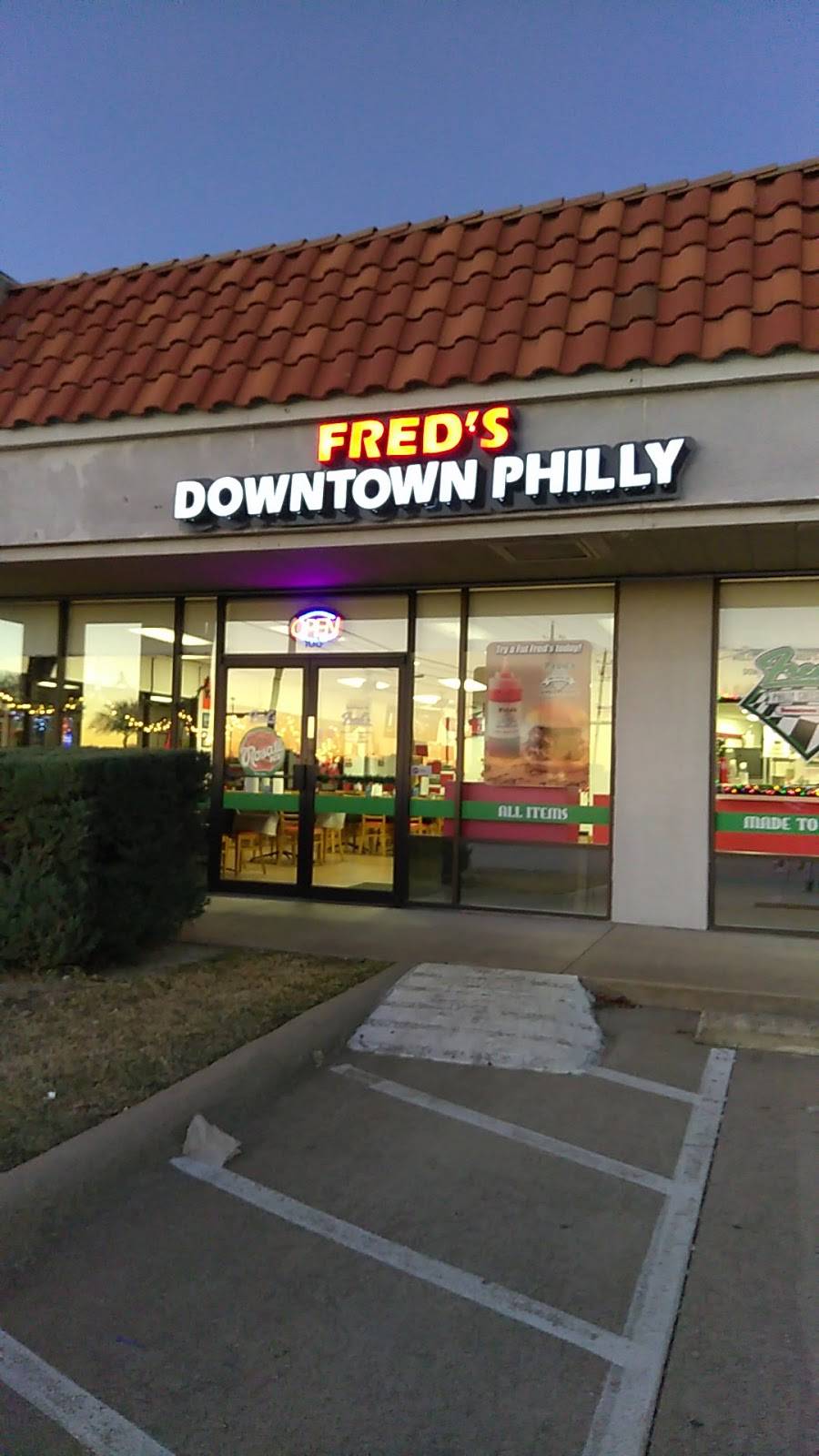 Freds Downtown Philly | restaurant | 717 S Greenville Ave, Allen, TX 75002, USA | 9729083733 OR +1 972-908-3733