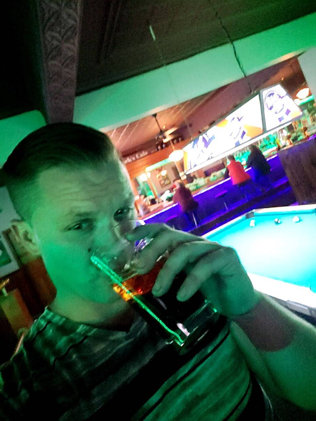 Donovans | restaurant | 65 Rockingham St, Bellows Falls, VT 05101, USA | 8024634940 OR +1 802-463-4940