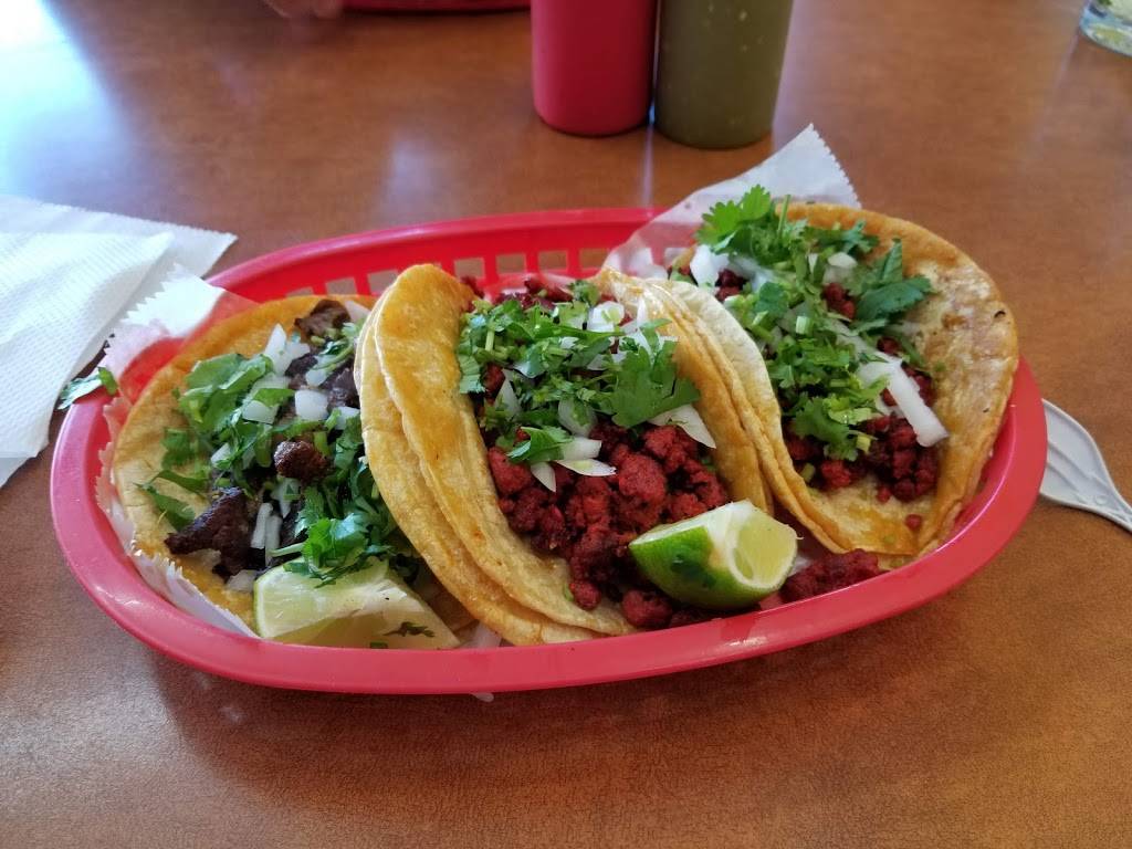 Río Tacos | restaurant | 7985 Plummer St, Lawrence, IN 46226, USA | 3173771877 OR +1 317-377-1877