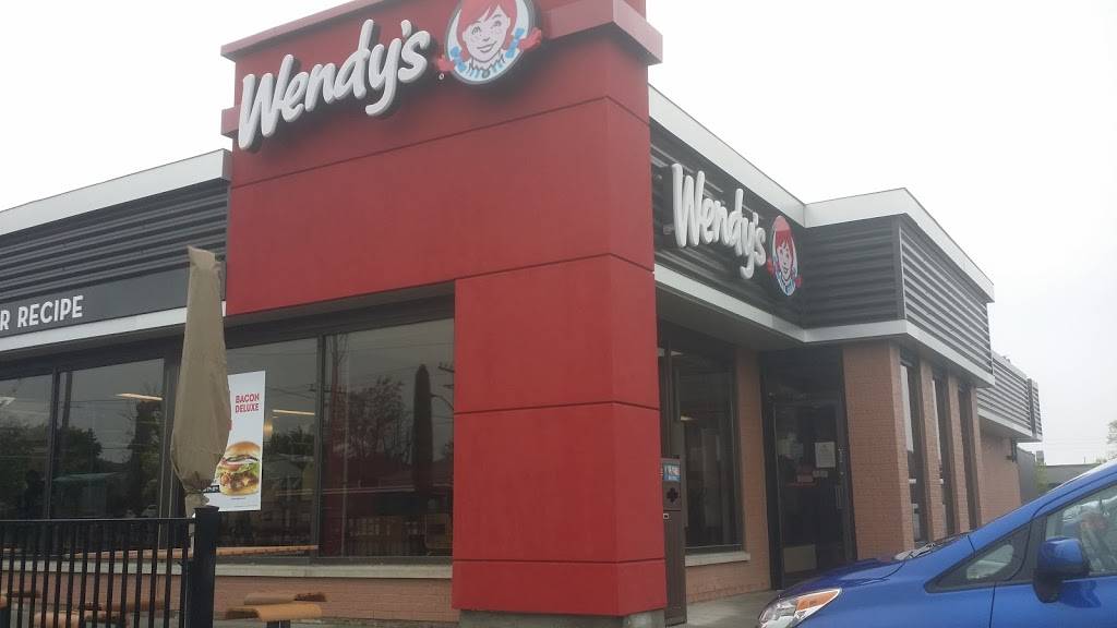 Wendys | restaurant | 2136 Kipling Ave, Etobicoke, ON M9W 4K5, Canada | 4167453118 OR +1 416-745-3118