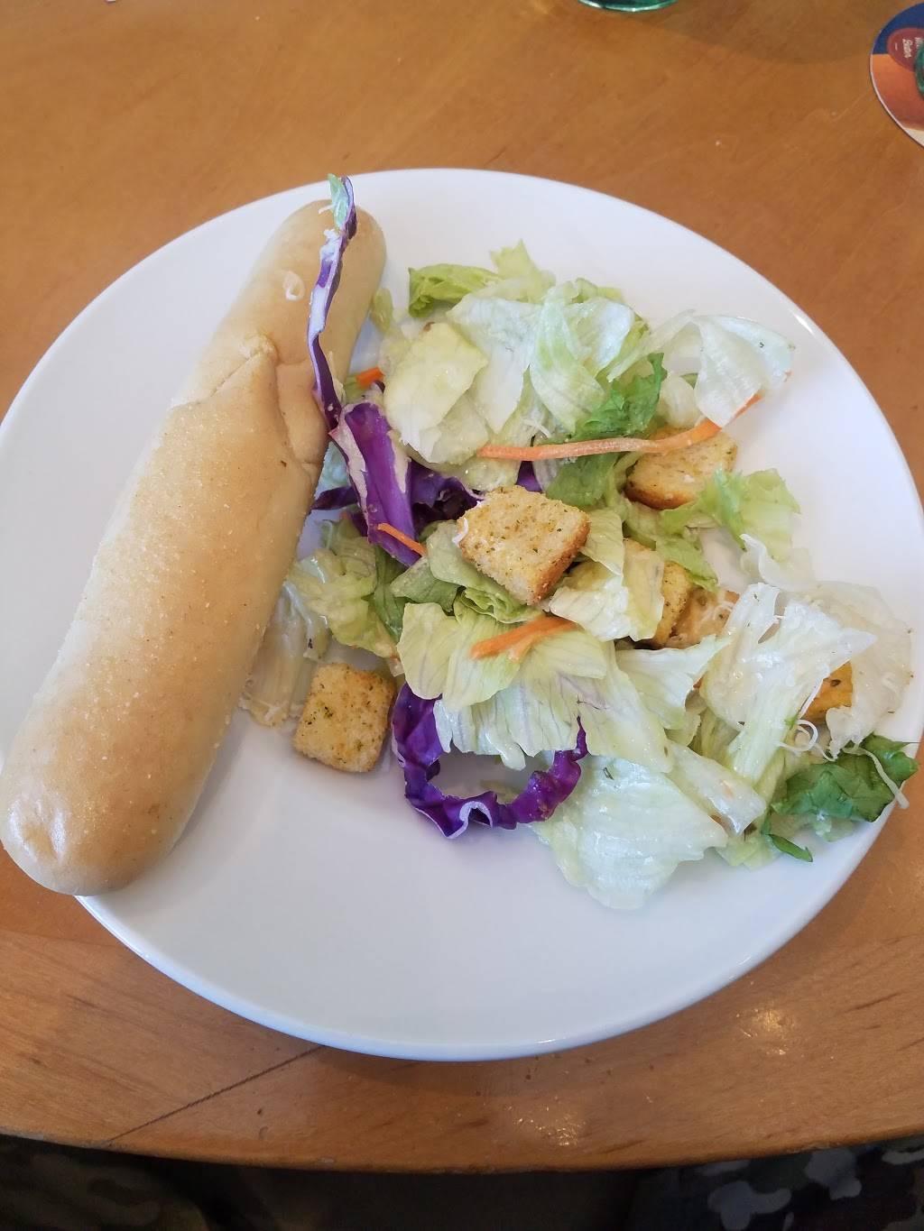 Olive Garden Italian Restaurant | meal takeaway | 234 N McPherson Church Rd, Fayetteville, NC 28303, USA | 9108640119 OR +1 910-864-0119