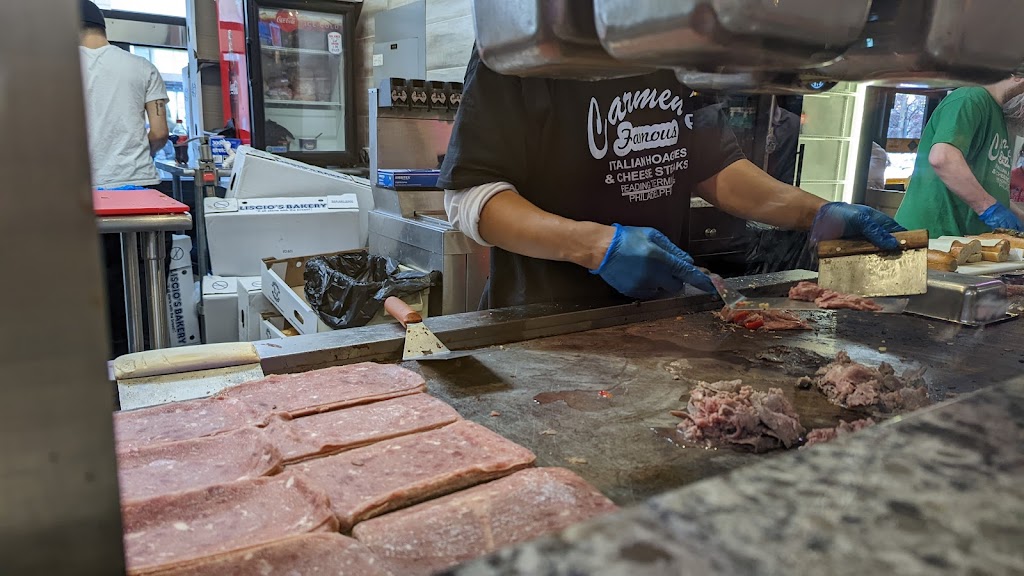 Carmens Famous Cheesesteaks | restaurant | 51 N 12th St, Philadelphia, PA 19107, USA | 2155927799 OR +1 215-592-7799