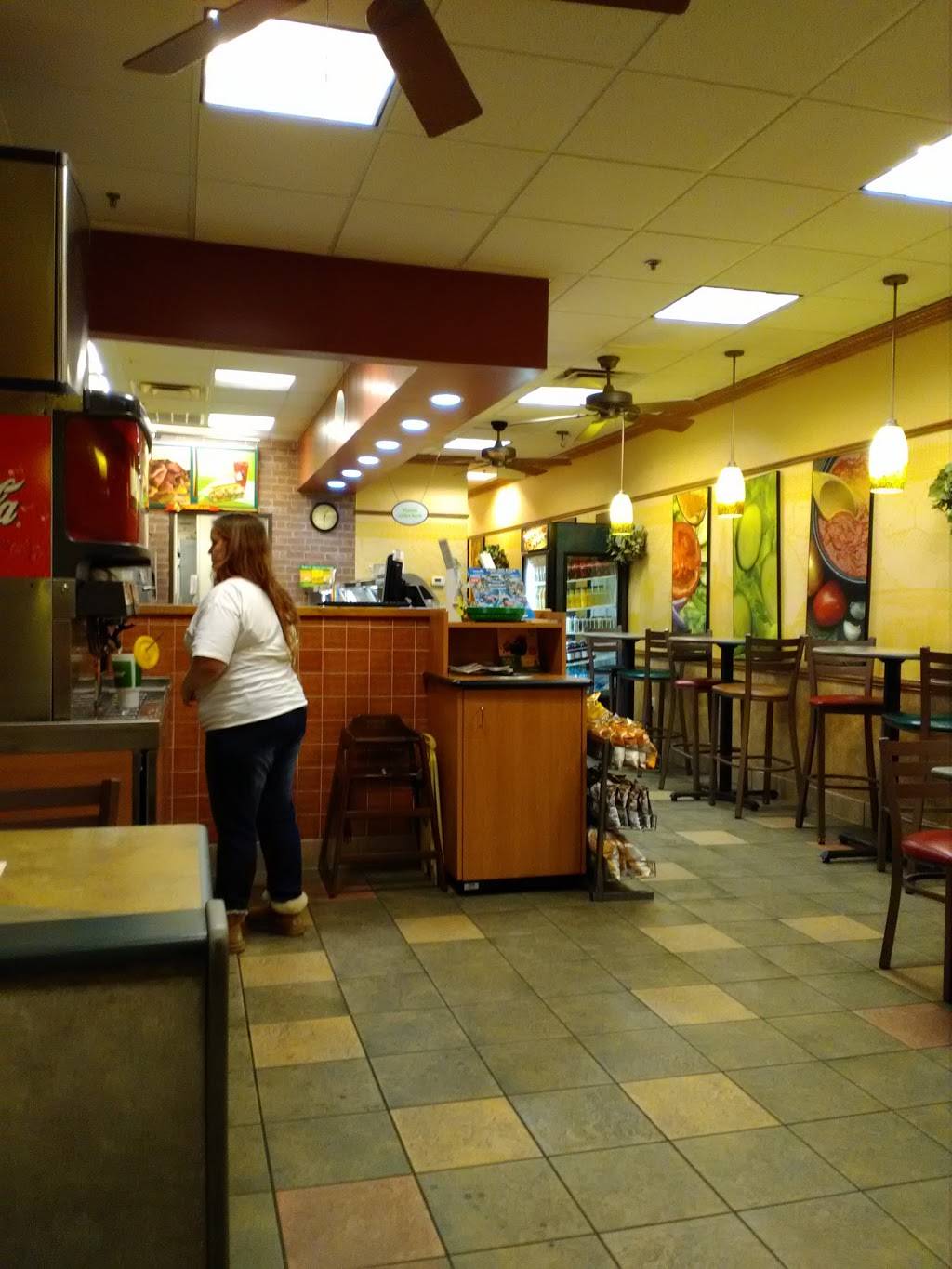 Subway | restaurant | Elliot Square, 1989 W Elliot Rd Suite 11, Chandler, AZ 85224, USA | 4809637844 OR +1 480-963-7844