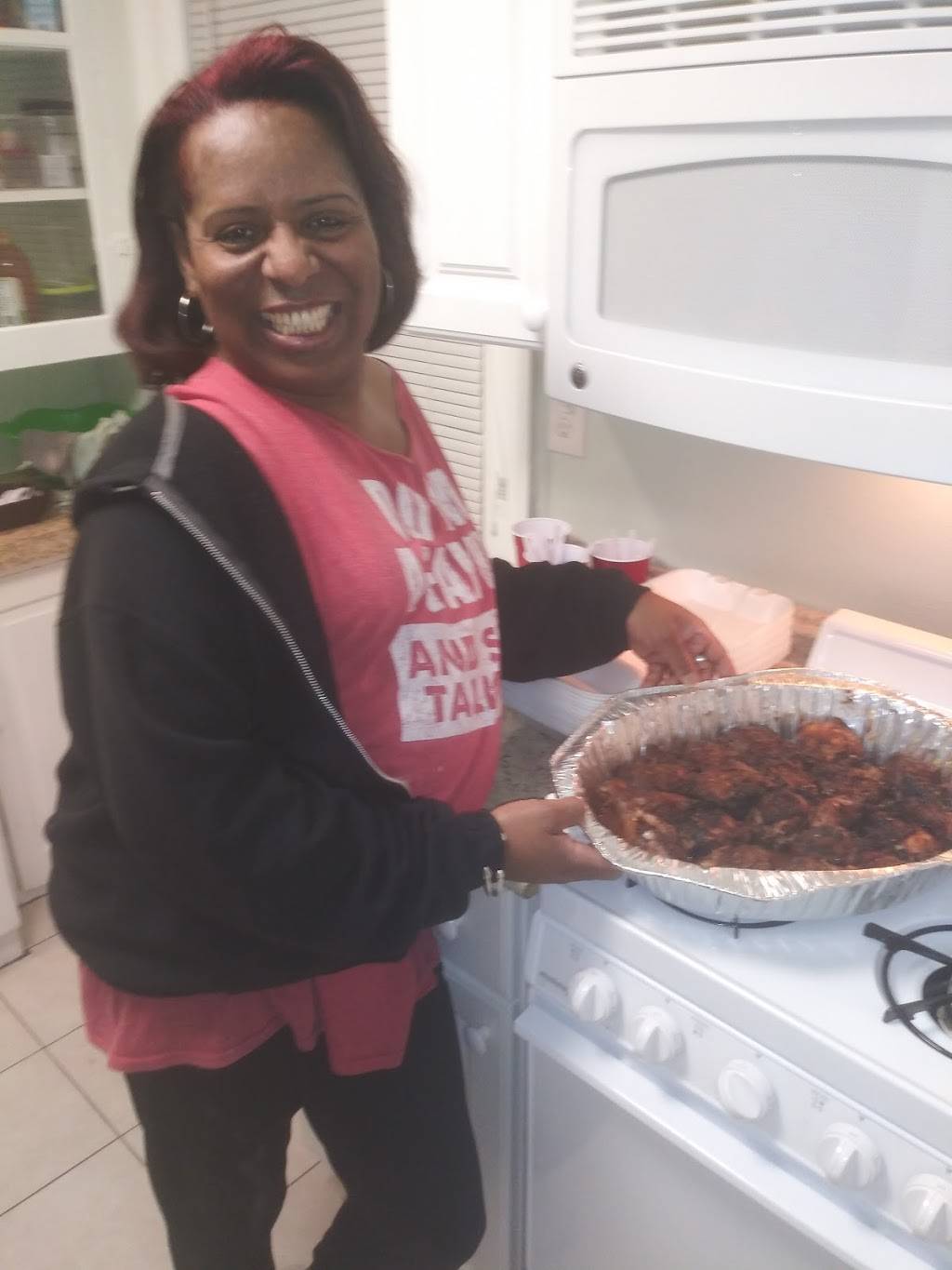 Sisters Soul Food | restaurant | 351 Broadway, Rochester, NY 14607, USA | 5852768738 OR +1 585-276-8738