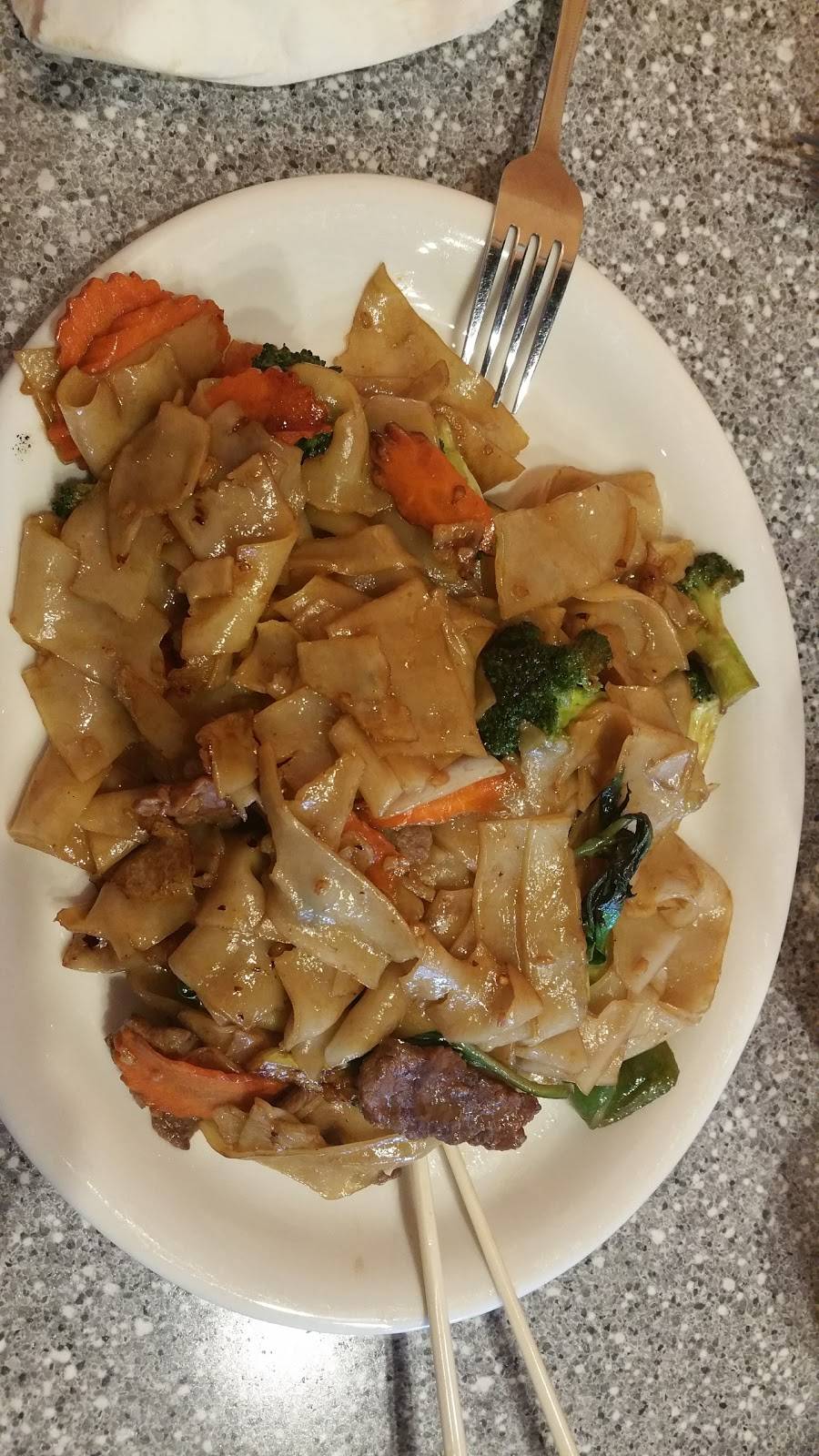 Zabb Noodles | restaurant | 168 E 3300 S, South Salt Lake, UT 84115, USA | 3852427605 OR +1 385-242-7605