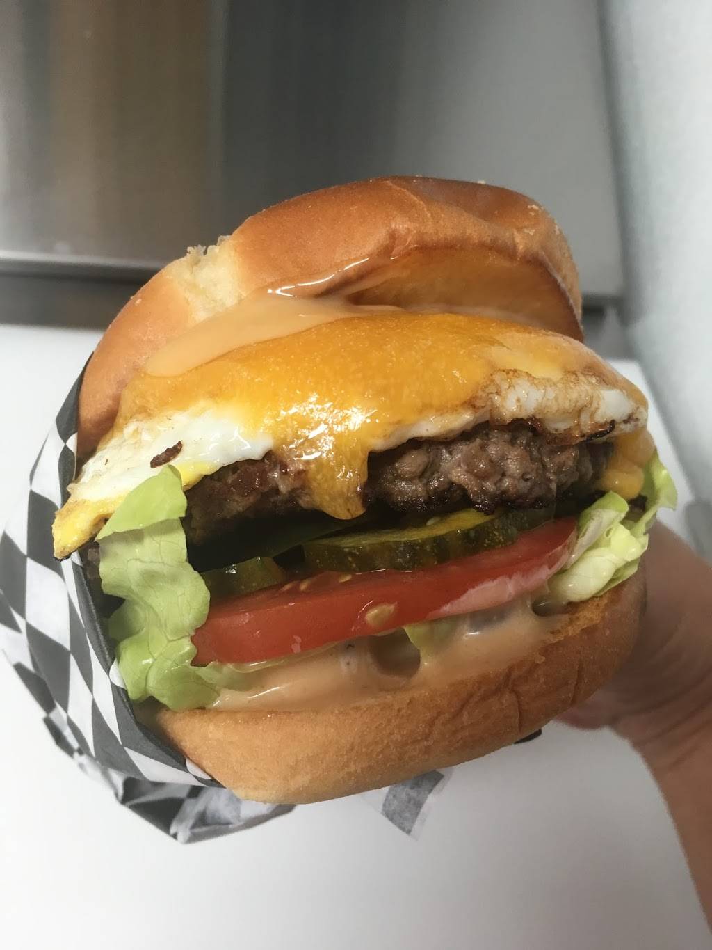 Retro Bs | restaurant | 610 D St, Vader, WA 98593, USA | 3602692141 OR +1 360-269-2141