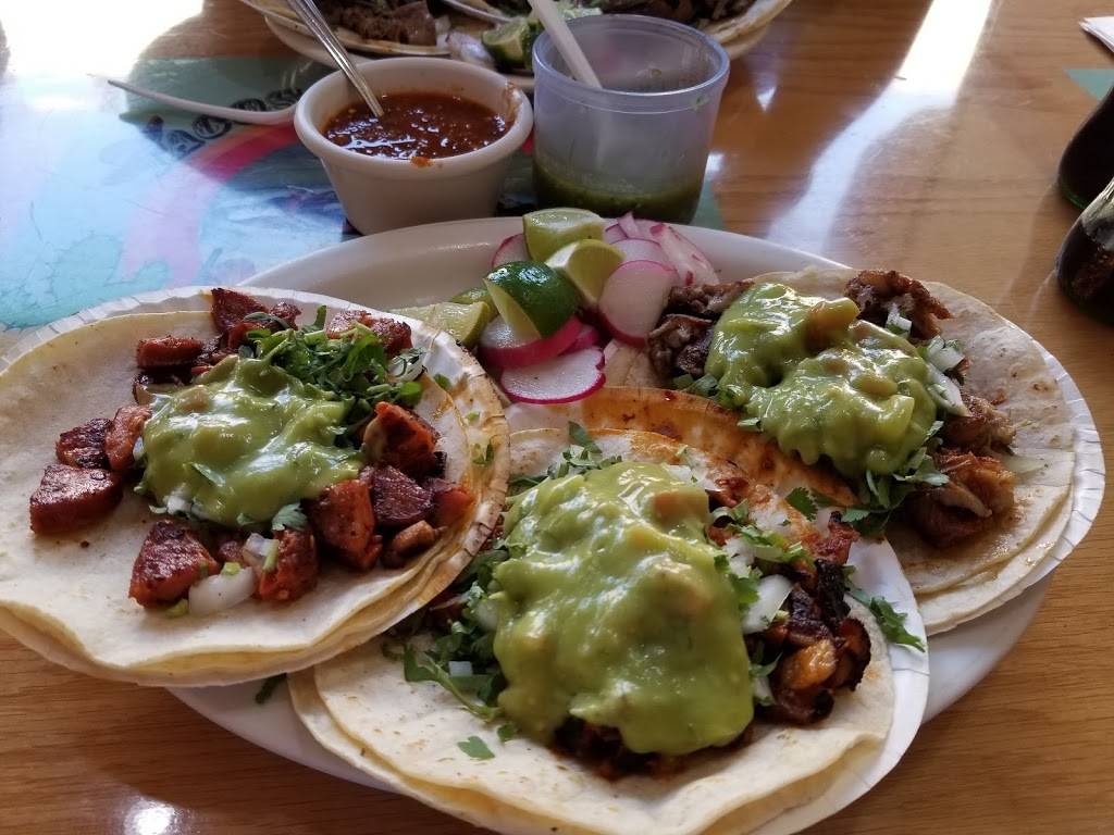 Tacos Al Suadero | restaurant | 39-04 103rd St, Queens, NY 11368, USA | 7184572000 OR +1 718-457-2000