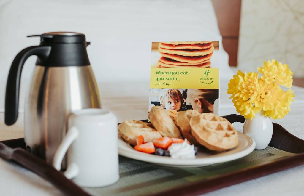 SKYE Tower Restaurant & Bar | restaurant | 1726, 320 Hillsborough St 20th floor, Raleigh, NC 27603, USA | 9198320501 OR +1 919-832-0501