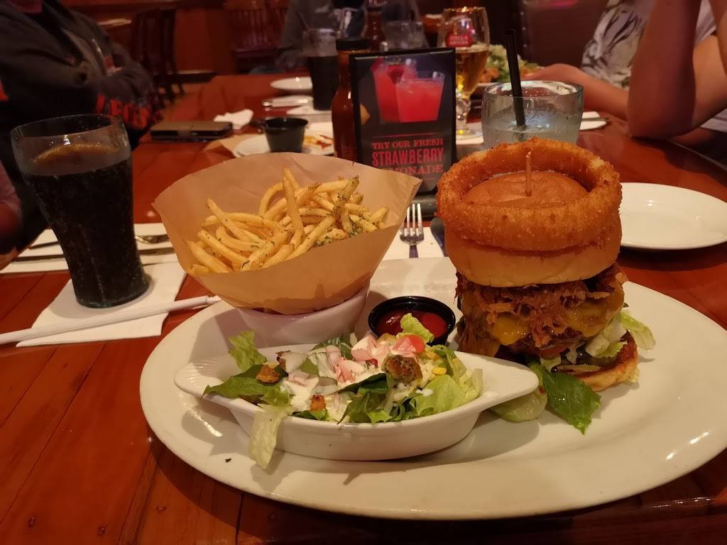 Bandits Grill & Bar | restaurant | 589 N Moorpark Rd, Thousand Oaks, CA 91360, USA | 8054977427 OR +1 805-497-7427