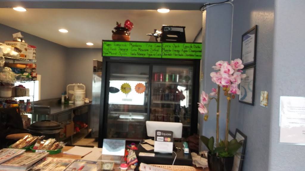 Tamales El Kora | restaurant | 1642 Division Ave S, Grand Rapids, MI 49507, USA | 6164273616 OR +1 616-427-3616