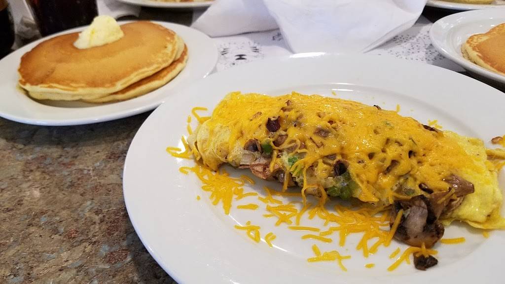 Pancake House | restaurant | 585 W Pike St #7674, Lawrenceville, GA 30046, USA | 4702923600 OR +1 470-292-3600