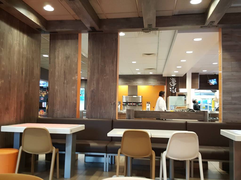 McDonalds | cafe | 1845 S La Cienega Blvd, Los Angeles, CA 90035, USA | 3108159235 OR +1 310-815-9235