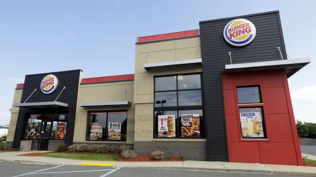 Burger King | restaurant | 1301 Covert Ave, Evansville, IN 47714, USA | 8124764867 OR +1 812-476-4867