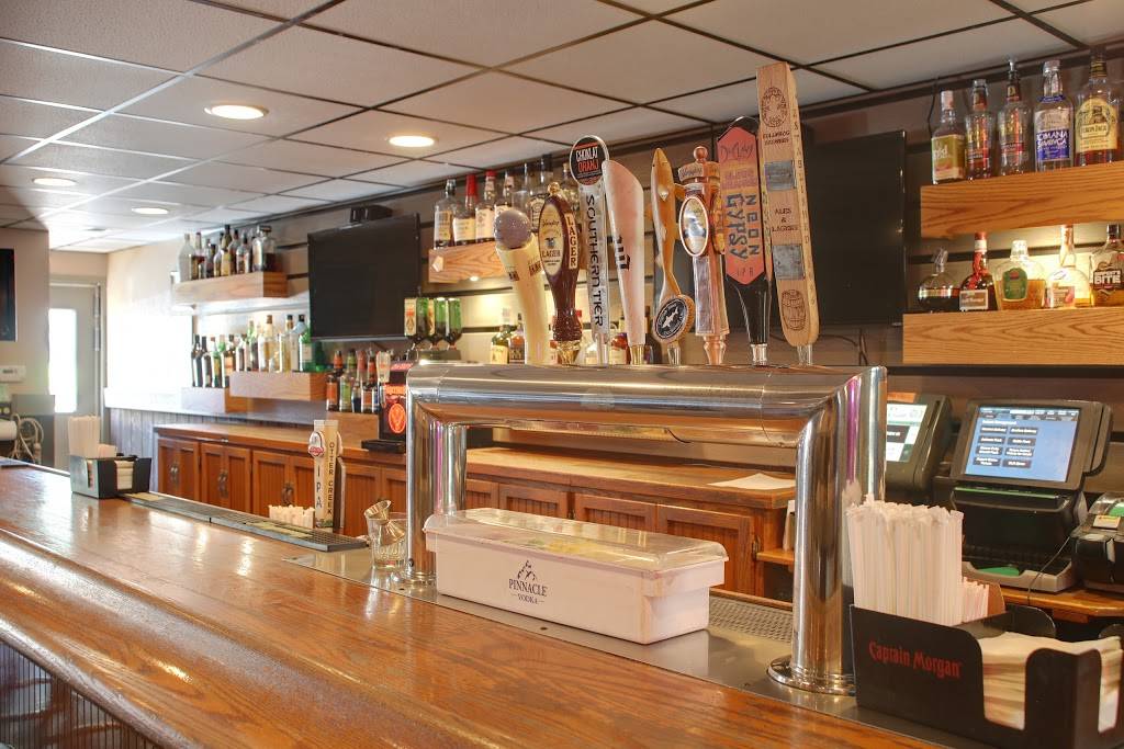 W. Ricks Taproom and Grill | restaurant | 269 Meridian Rd, Butler, PA 16001, USA | 7244822970 OR +1 724-482-2970