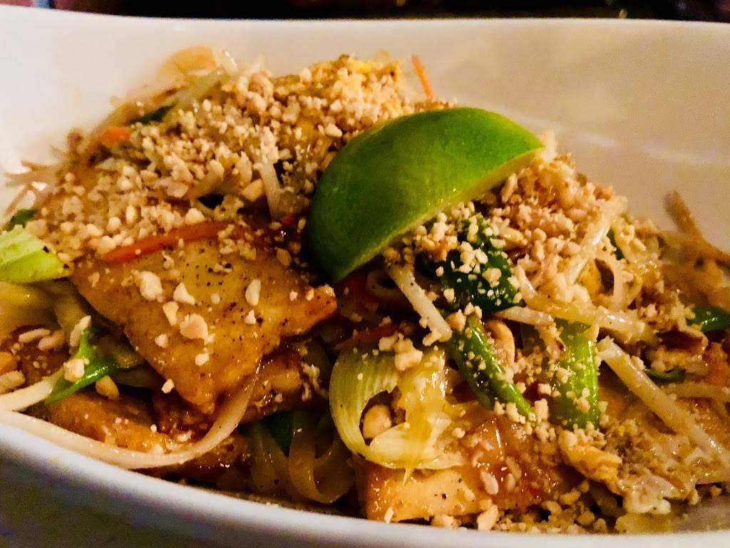 Saigon Thai | restaurant | 69 Boulevard Gréber, Gatineau, QC J8T 3P7, Canada | 8192054455 OR +1 819-205-4455