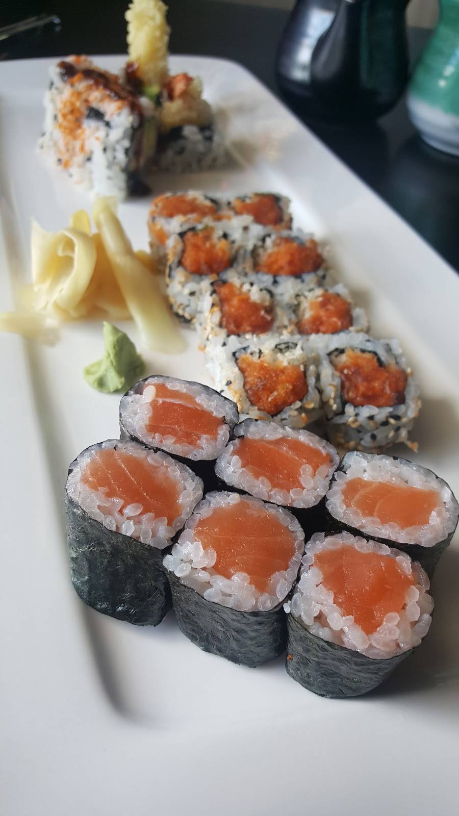 Momiji Sushi Bar & Grill of Sorrento | restaurant | 24400 FL-44, Eustis, FL 32736, USA | 3523572285 OR +1 352-357-2285