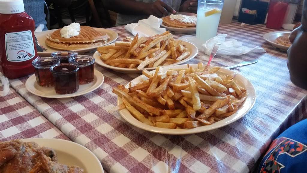 Roscoes House of Chicken and Waffles - Inglewood (Manchester &  | restaurant | 106 W Manchester Ave, Los Angeles, CA 90003, USA | 3237526211 OR +1 323-752-6211