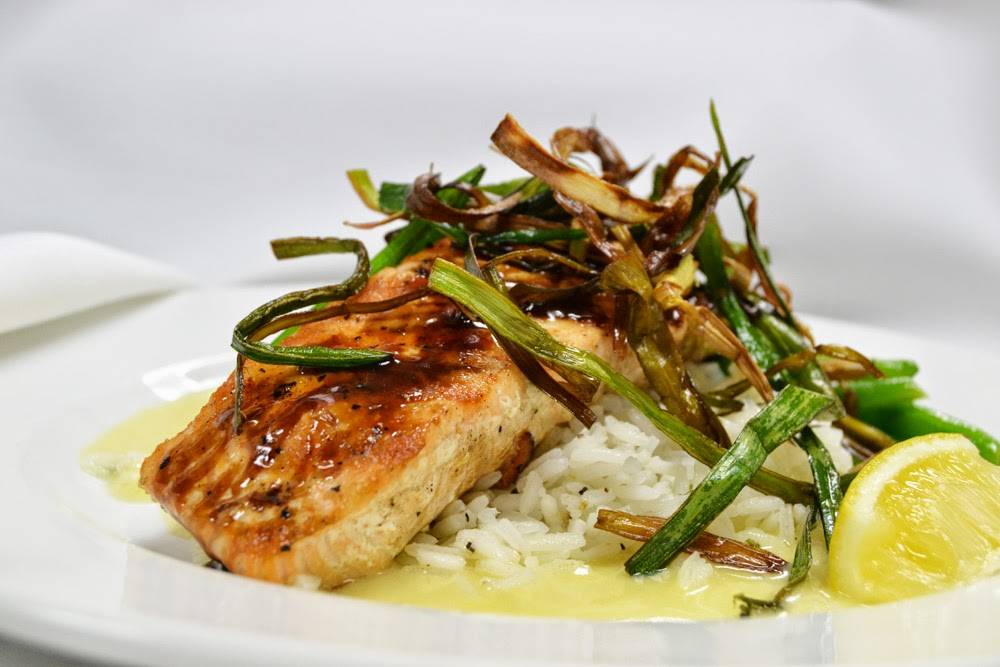 Redwoods Grill & Bar | restaurant | 459 Main St, Chester, NJ 07930, USA | 9088797909 OR +1 908-879-7909