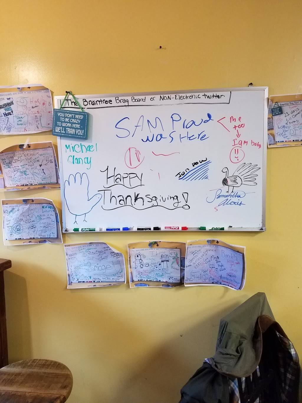 Locos | restaurant | 913 Washington St, Braintree, MA 02184, USA | 7818491121 OR +1 781-849-1121