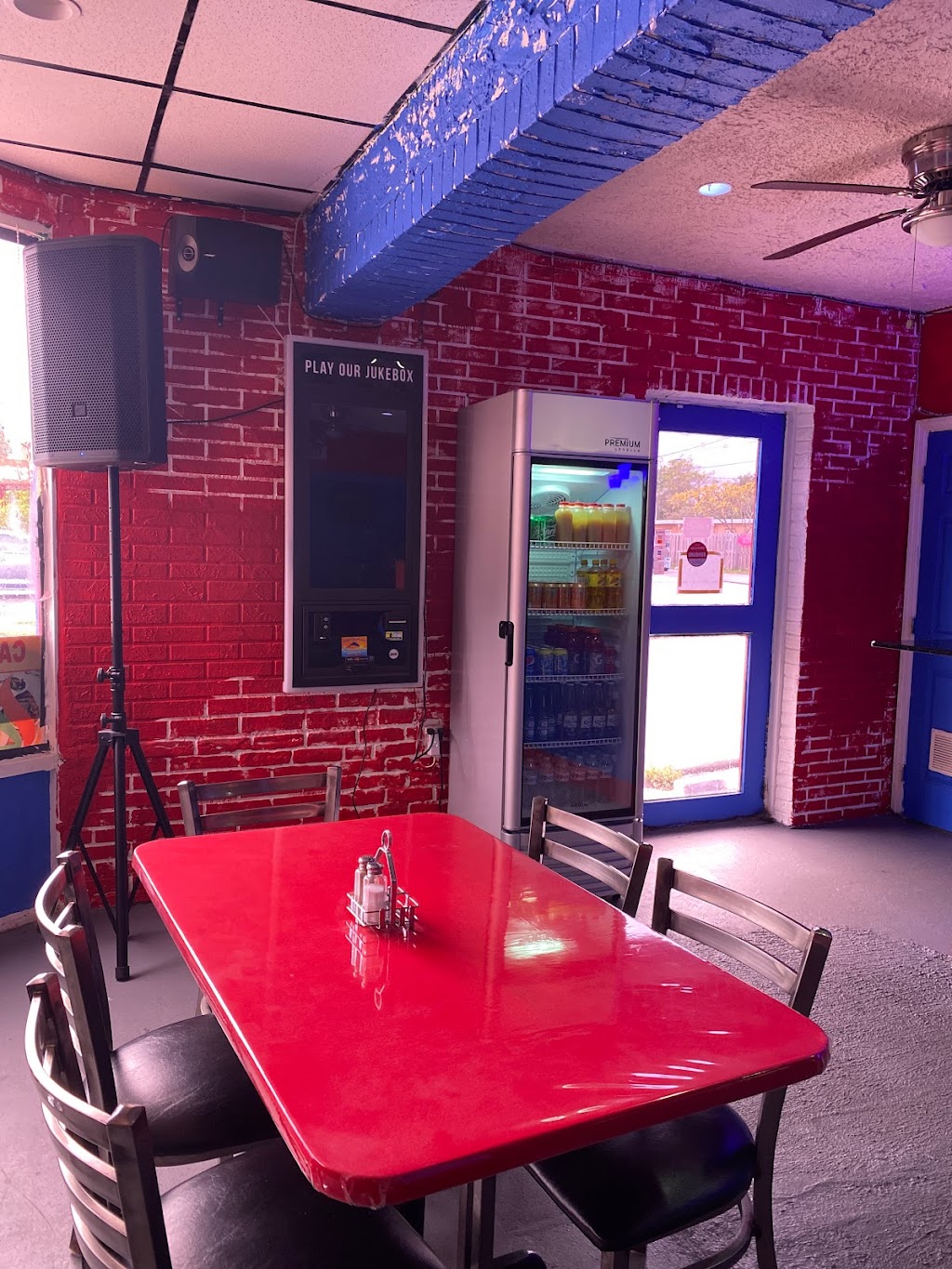 Sweet Nandy Restaurant | restaurant | 1100 N Federal Hwy, Hollywood, FL 33020, USA | 9543675200 OR +1 954-367-5200