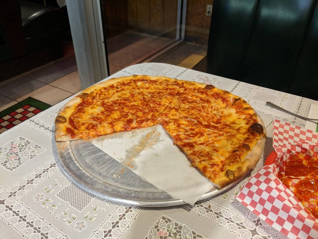 Tonys Pizzeria | restaurant | 1117 Main St # 1117-1121, Pittston, PA 18640, USA | 5706548805 OR +1 570-654-8805