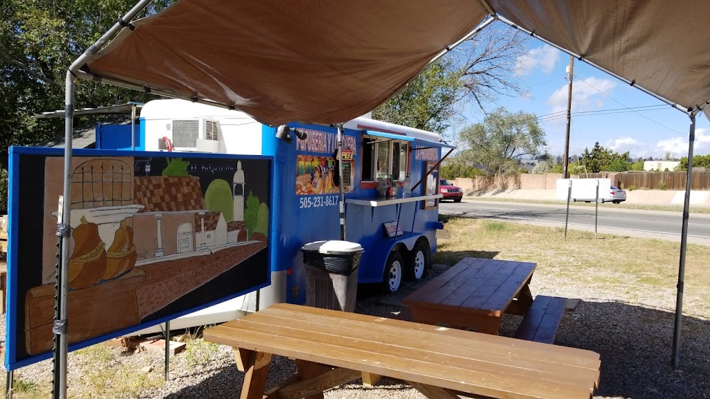 Pupuseria Y Lonchera La Providencia | restaurant | 3920-3924 Rodeo Rd, Santa Fe, NM 87507, USA | 5052318617 OR +1 505-231-8617