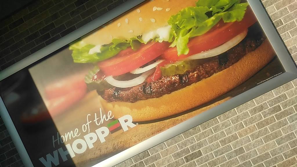 Burger King | restaurant | 3690 SW Topeka Blvd, Topeka, KS 66611, USA | 7857308411 OR +1 785-730-8411