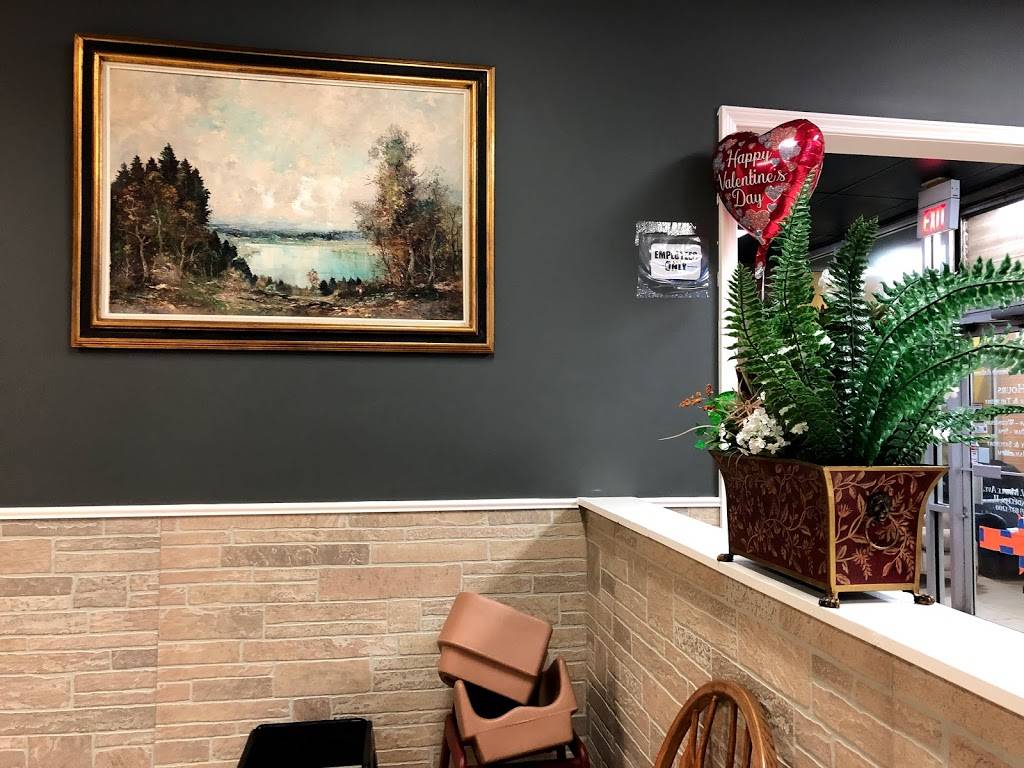 Luigis | meal delivery | 1130 W Maple Ave, Mundelein, IL 60060, USA | 8478371200 OR +1 847-837-1200