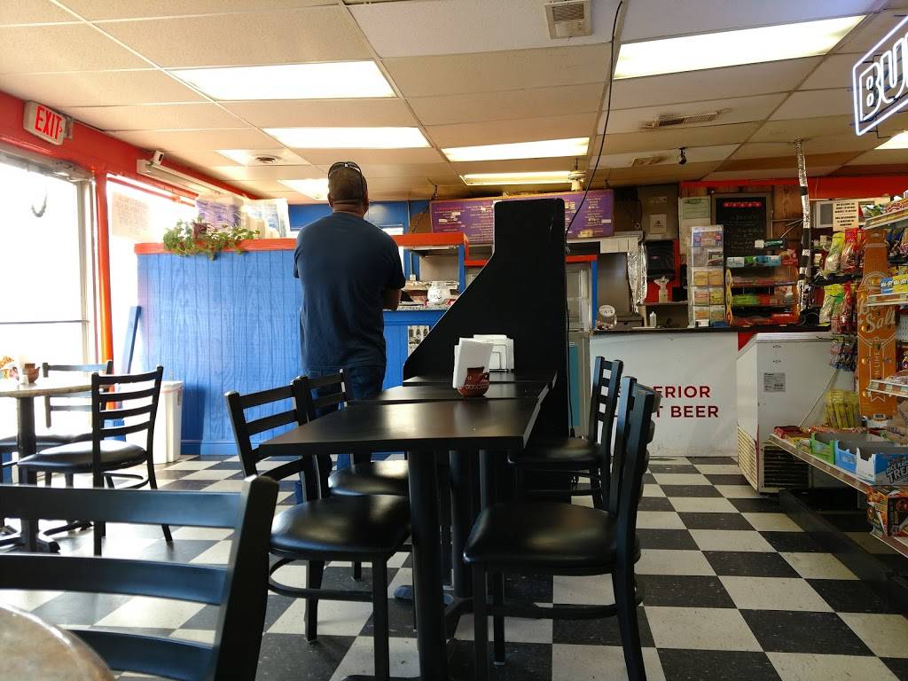 La Estrella Mini Market | restaurant | 602 E McKinney St, Denton, TX 76209, USA | 9405663405 OR +1 940-566-3405