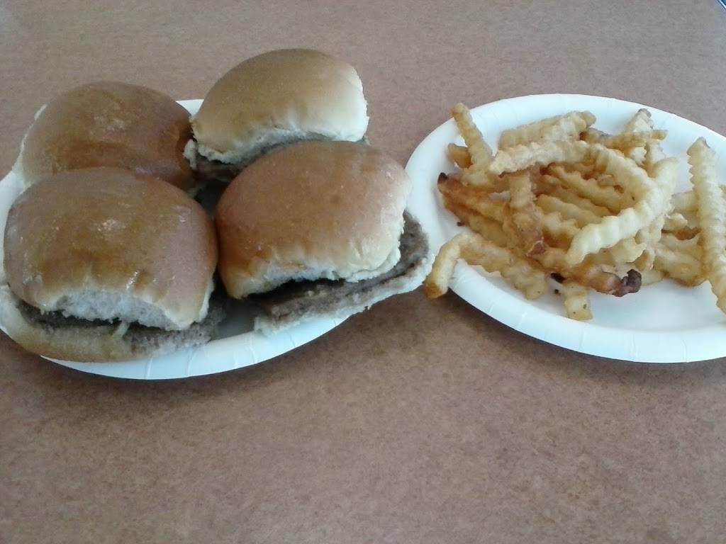 White Castle | restaurant | 1141 N Green Mt Rd, Belleville, IL 62221, USA | 6186220627 OR +1 618-622-0627