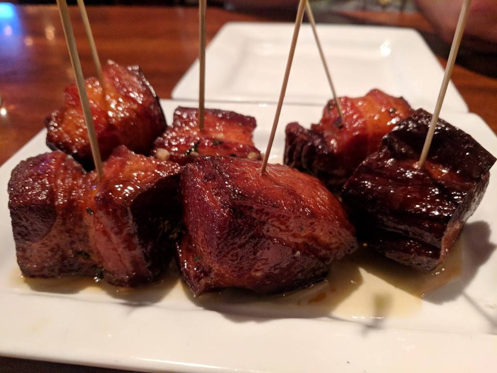 OBS Oyster Bar And Steaks | restaurant | 2947 Shore Dr, Virginia Beach, VA 23451, USA | 7572273516 OR +1 757-227-3516