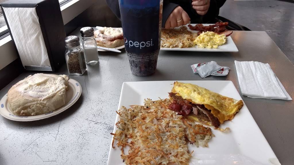 Straw Market SLC | restaurant | 390 4th Ave, Salt Lake City, UT 84103, USA | 8019354420 OR +1 801-935-4420