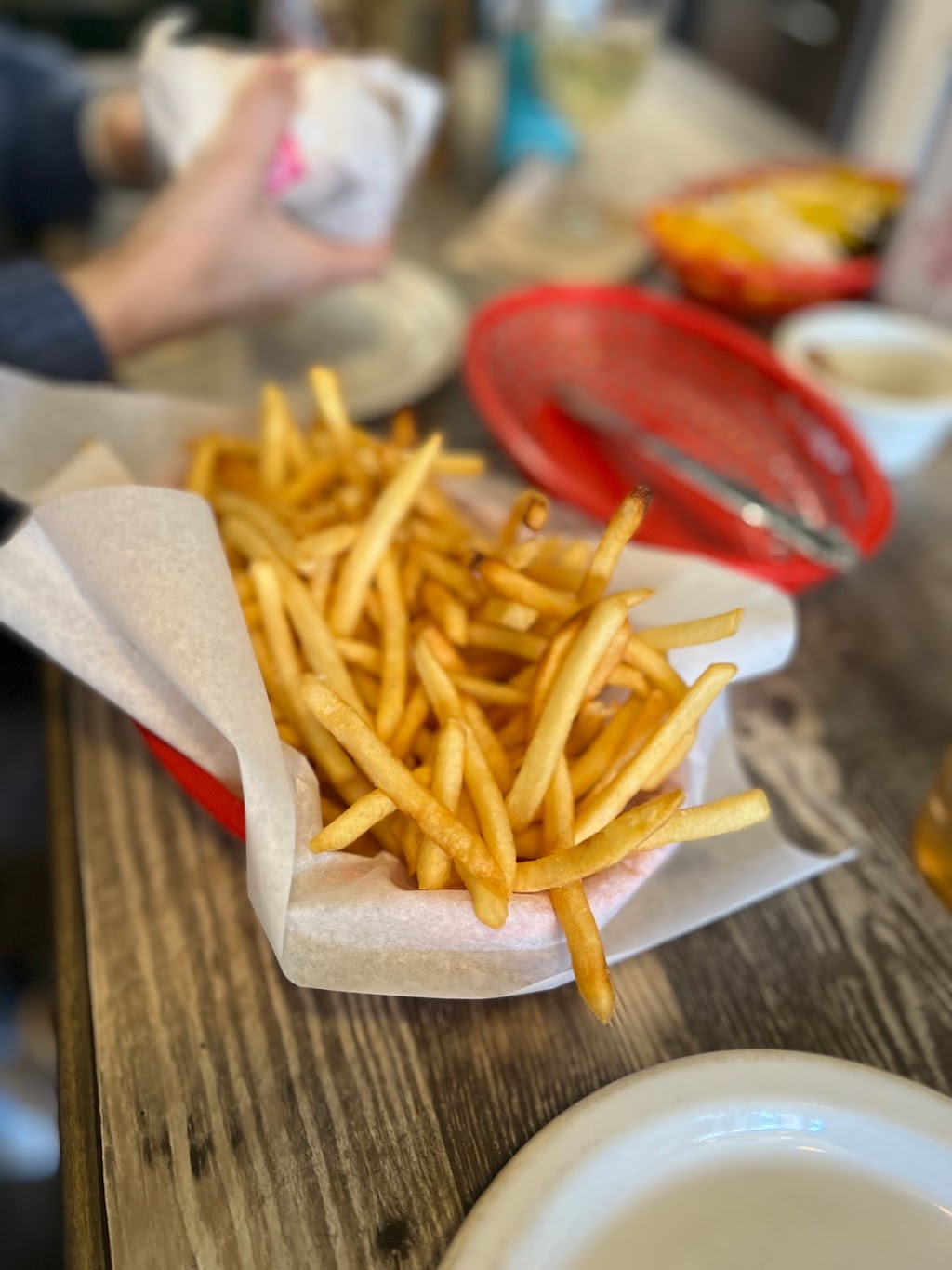 Lucys Burger Bar | restaurant | 4018 Tennyson St, Denver, CO 80212, USA | 7203796311 OR +1 720-379-6311