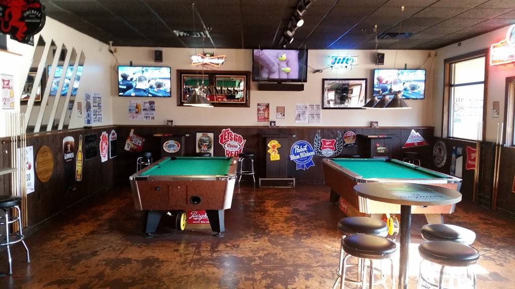 Club Tavern | restaurant | 1915 Branch St, Middleton, WI 53562, USA | 6088363773 OR +1 608-836-3773