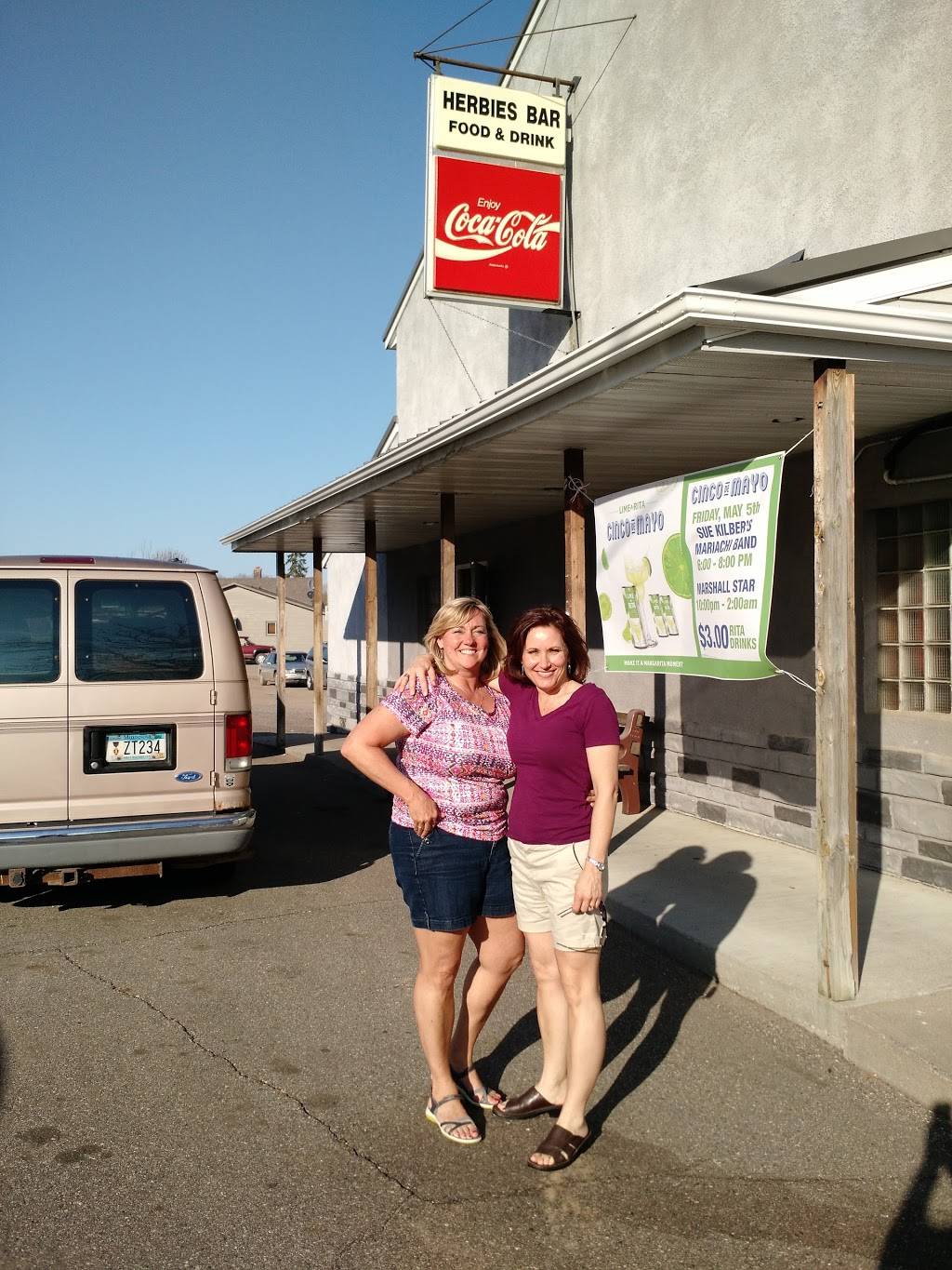 Herbies Bar | restaurant | 9205 Cable Rd, Little Falls, MN 56345, USA | 3206323442 OR +1 320-632-3442