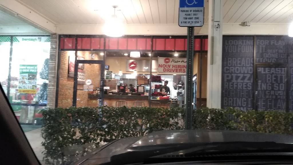 Pizza Hut | meal takeaway | 314 E Dania Beach Blvd, Dania Beach, FL 33004, USA | 9546283051 OR +1 954-628-3051