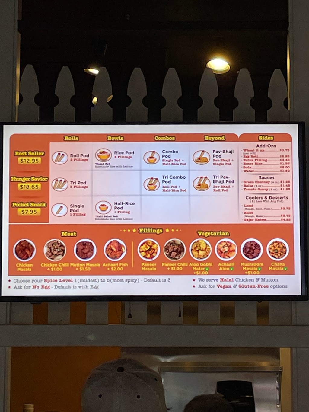 The Roll Pod Indian Restaurant - White Center | restaurant | 9602 16th Ave SW, Seattle, WA 98106, USA | 2063973336 OR +1 206-397-3336