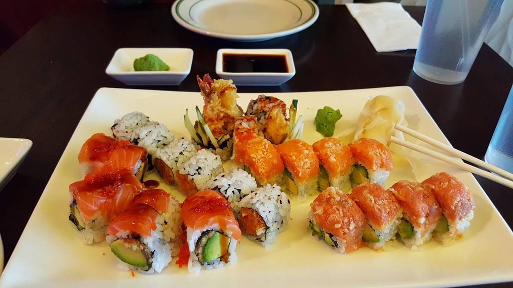 Kiraku | restaurant | 1948 Williamsbridge Rd, Bronx, NY 10461, USA | 7183798866 OR +1 718-379-8866