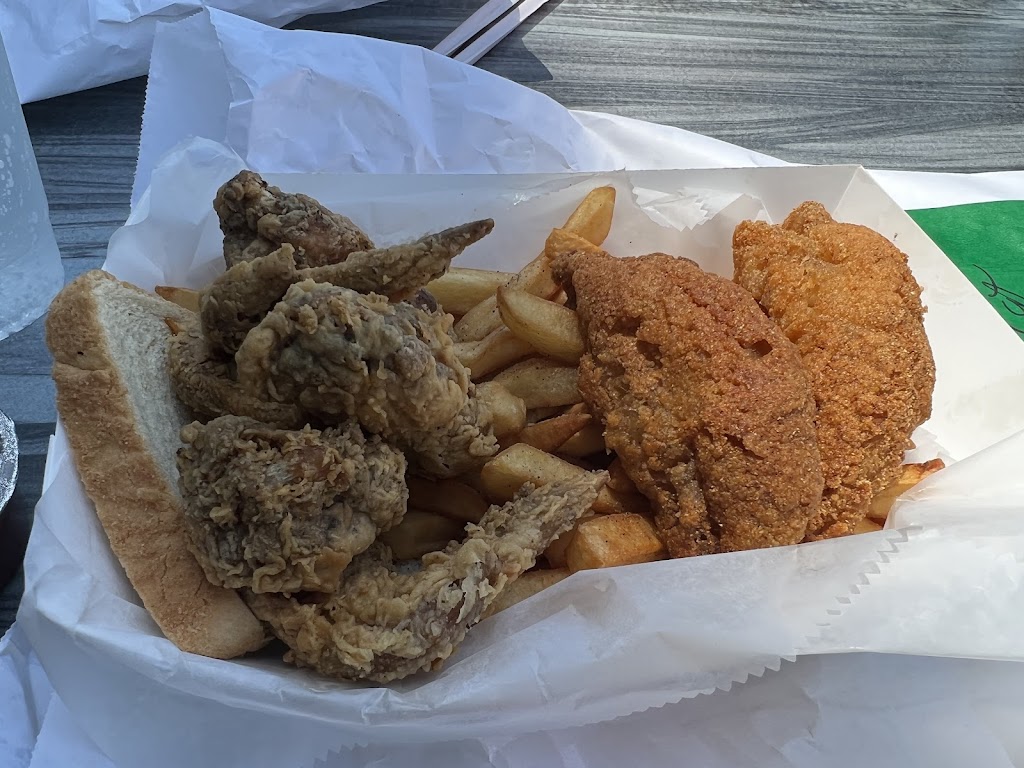 Harolds Chicken | restaurant | 6000 Sepulveda Blvd Suite 1305, Culver City, CA 90230, USA | 3239005156 OR +1 323-900-5156