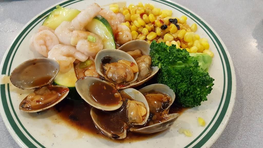 New China Buffet | restaurant | 4329, 3246 W Addison St, Chicago, IL 60618, USA | 7732798889 OR +1 773-279-8889