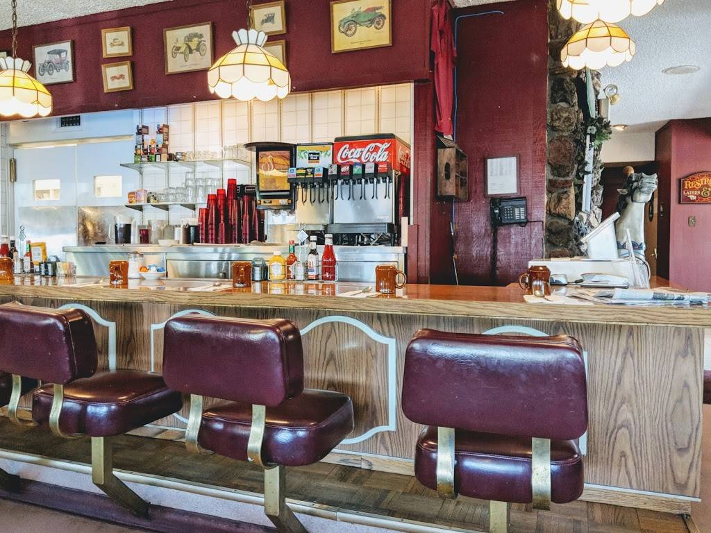 Lulus Eating & Drinking | restaurant | 2230 Pine St, Redding, CA 96001, USA | 5302436251 OR +1 530-243-6251