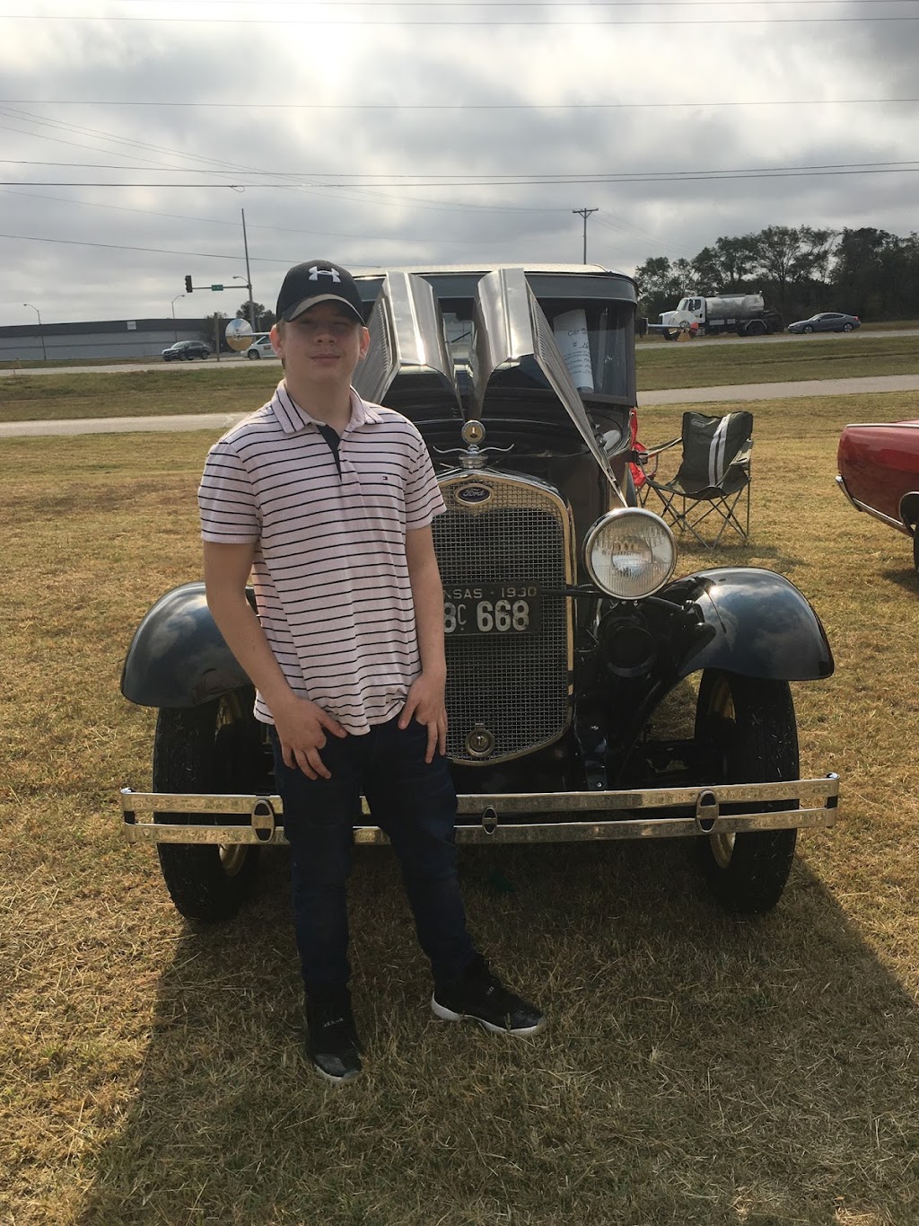 Classic Town & Country | restaurant | 10510 W Southwest Blvd, Wichita, KS 67215, USA | 3169430761 OR +1 316-943-0761