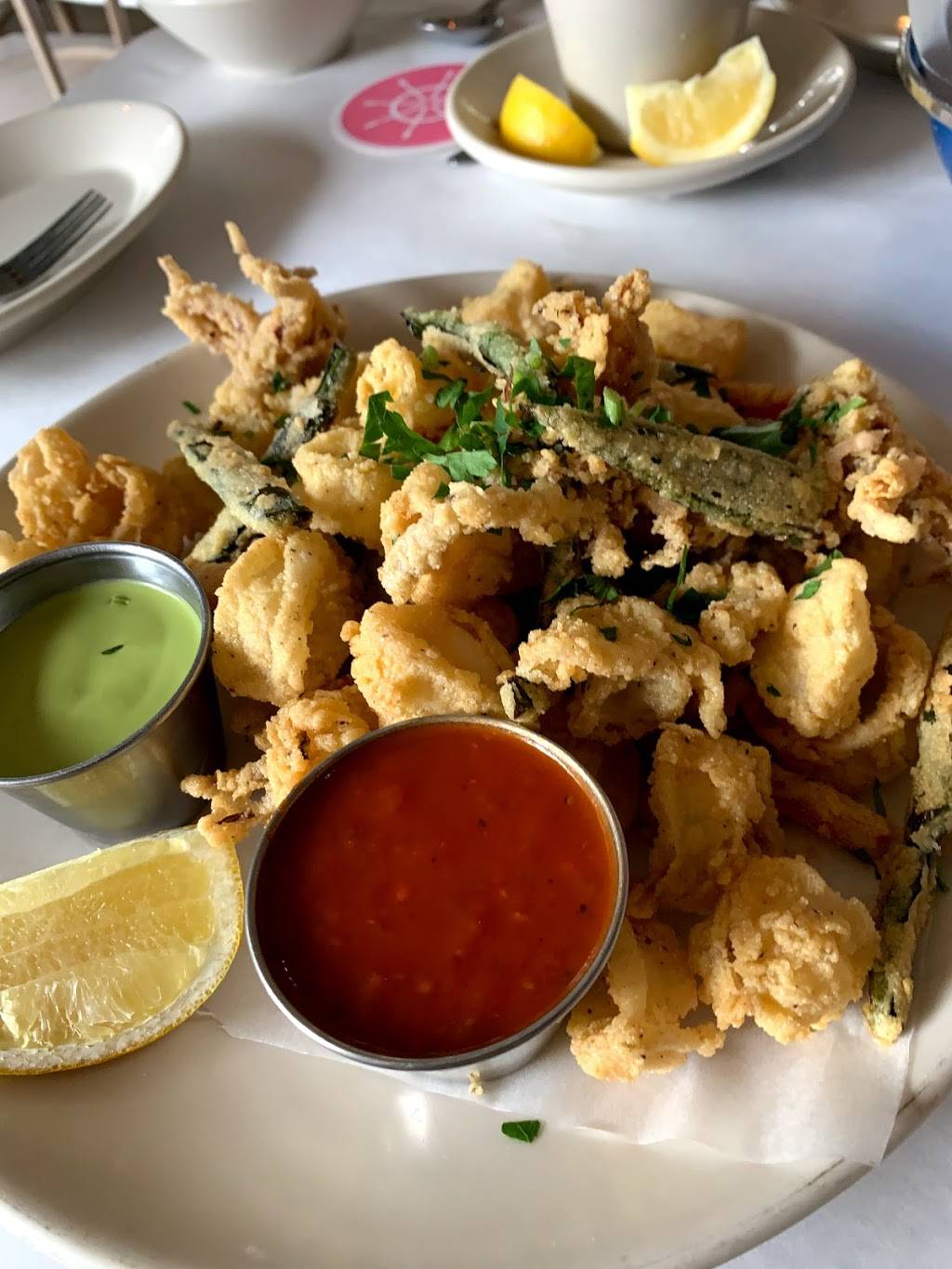 Perlas | restaurant | 1400 S Congress Ave, Austin, TX 78704, USA | 5122917300 OR +1 512-291-7300